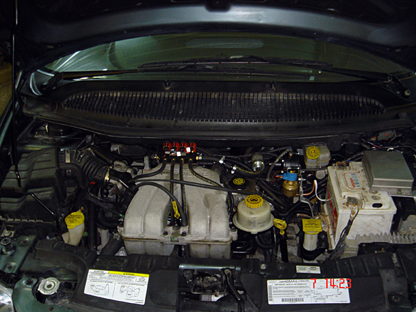 Chrysler Voyager IV 2.4 147 HP 2001 - 2004